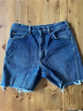 Vintage Lee Blue Raw Hem Denim Shorts - made in USA